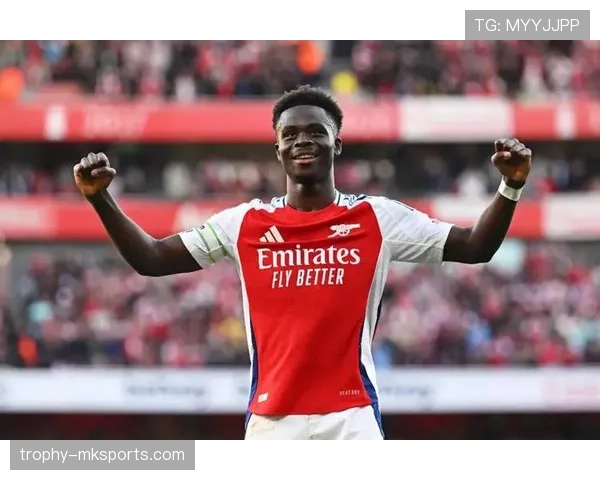 年轻天才萨卡持续闪耀，扛起英超与国家队进攻大旗