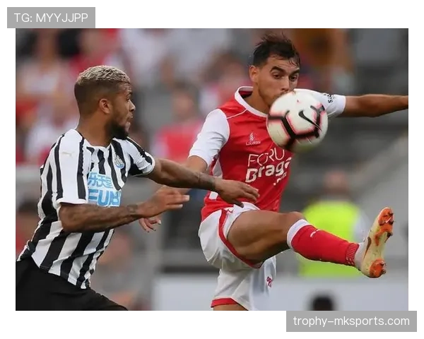 摩纳哥防线固若金汤,状态回升剑指新赛季冠军 摩纳哥防线固若金汤,状态回升剑指新赛季冠军