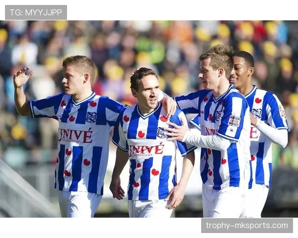 布鲁日防守数据分析揭示球队稳固后防提升竞争力的趋势 布鲁日防守数据分析揭示球队稳固后防提升竞争力的趋势