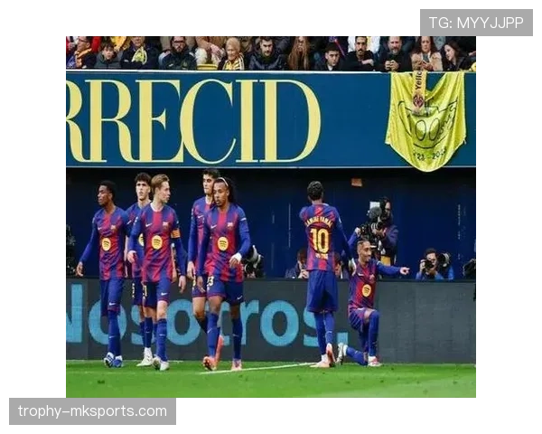 巴萨欧冠受阻，攻防问题在高强度对抗中被彻底放大