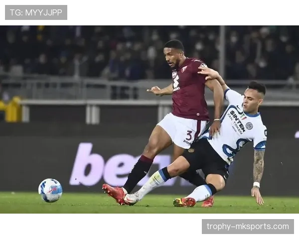 布雷默本赛季意甲一对一防守成功率解析