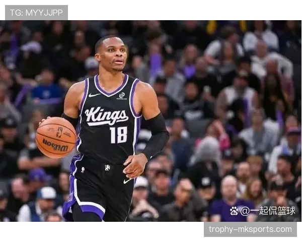 拉塞尔·威斯布鲁克突破投篮效率提升明显拉开昔日核心差距